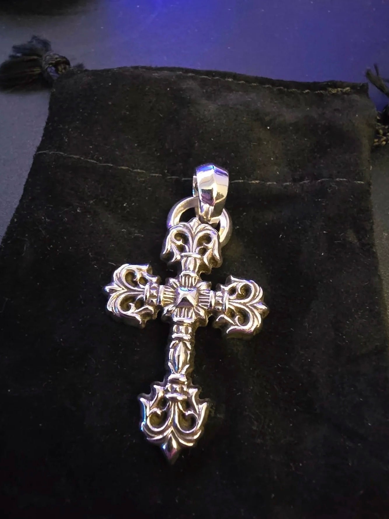 Chrome Hearts Small Filigree Cross Pendant + CH Pouch
