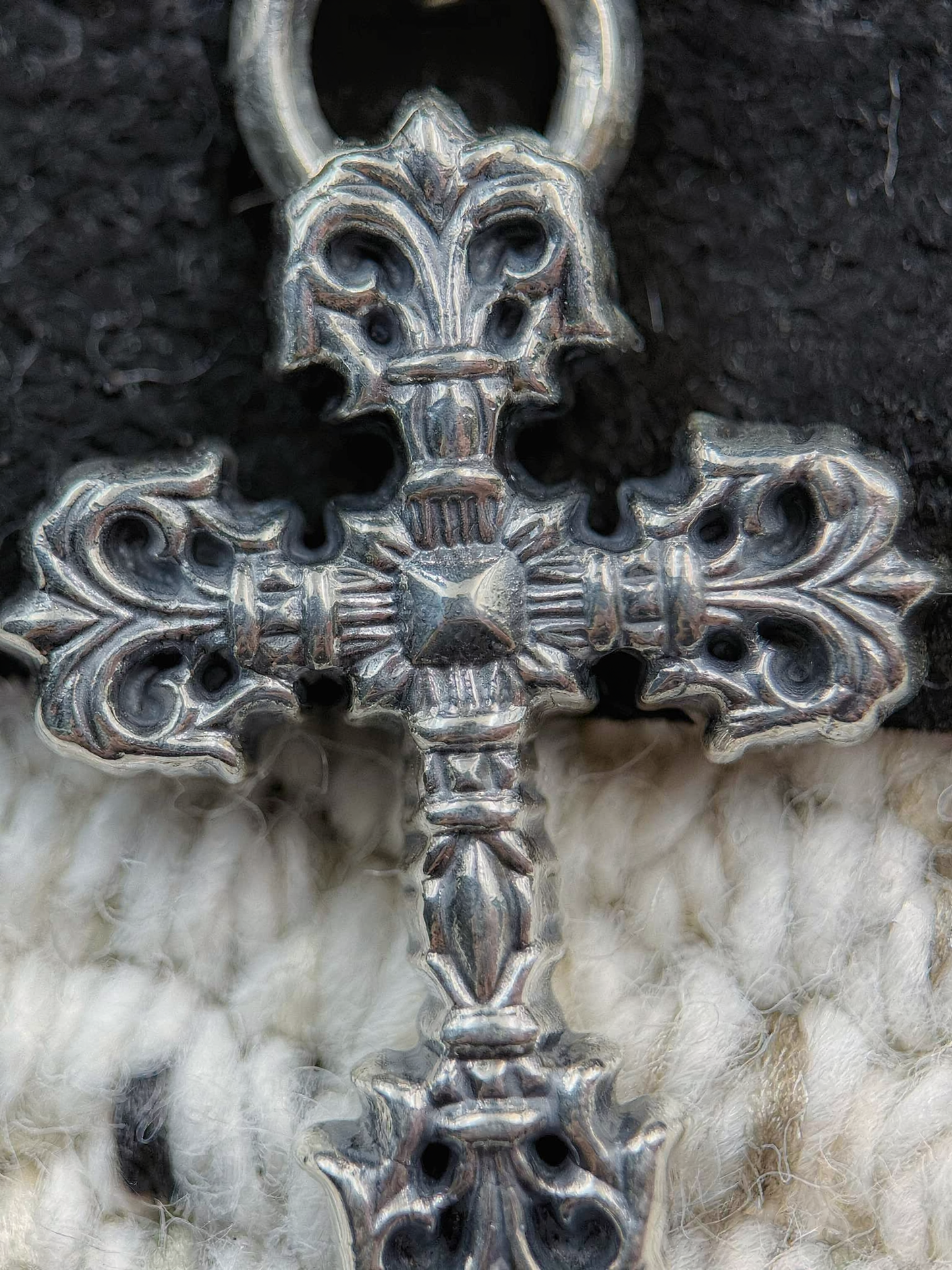 Chrome Hearts Small Filigree Cross Pendant + CH Pouch